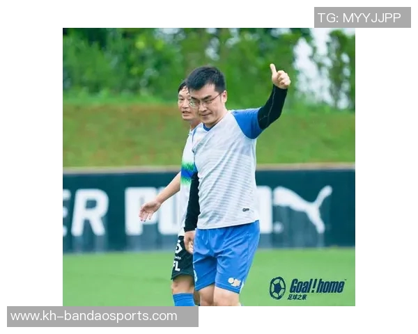 英超专访杨静揭秘足球成功秘诀与职业生涯的心路历程